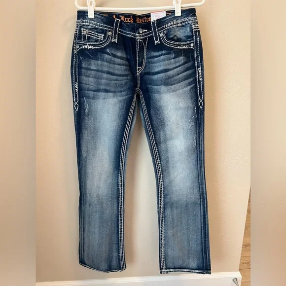 NWT Gorgeous Rock Revival Boot cut jeans! Size 30